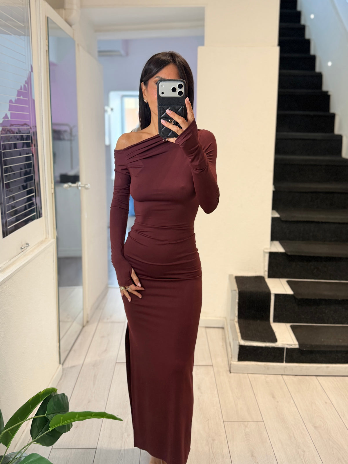 Abito kim