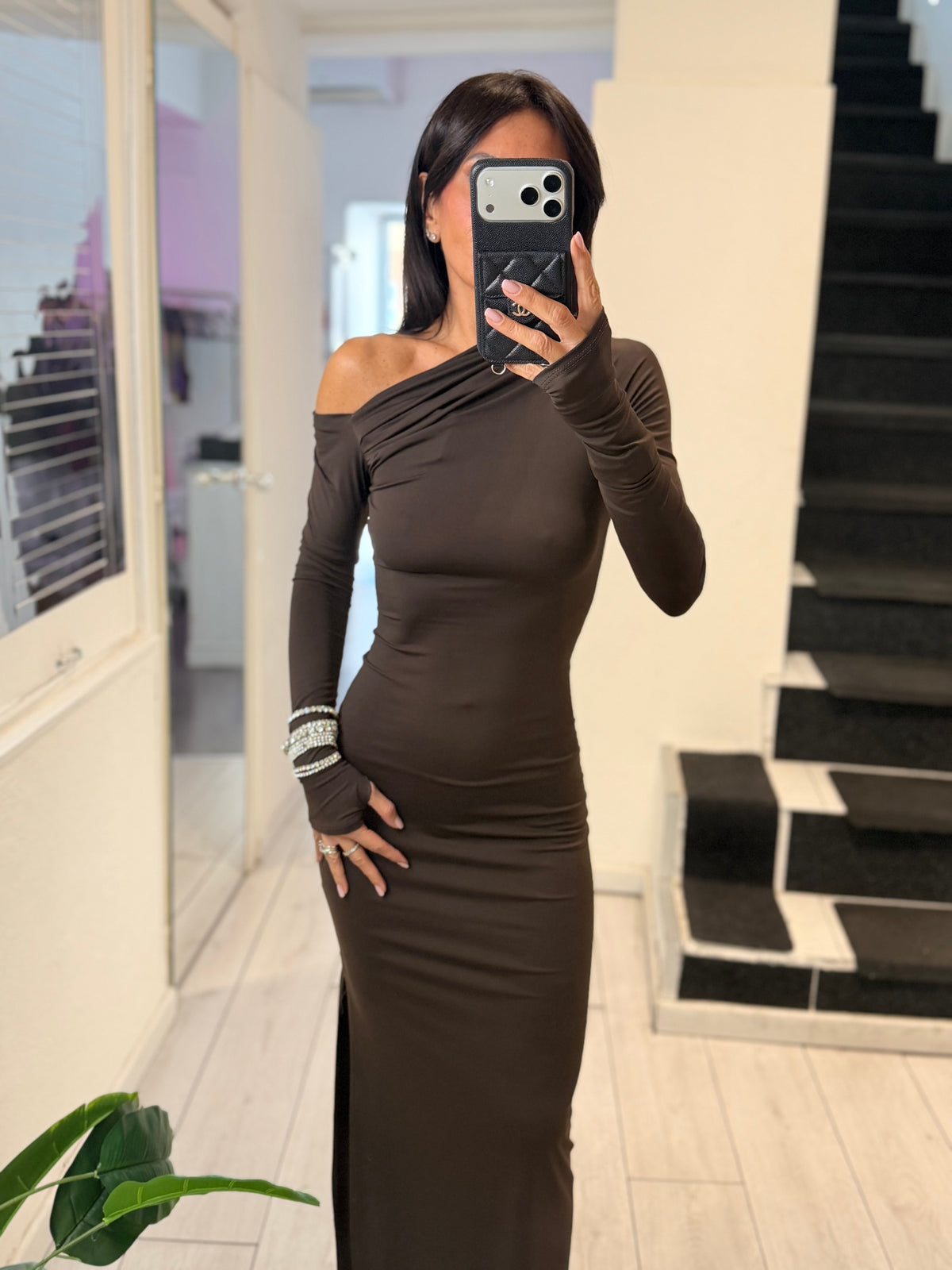Abito kim